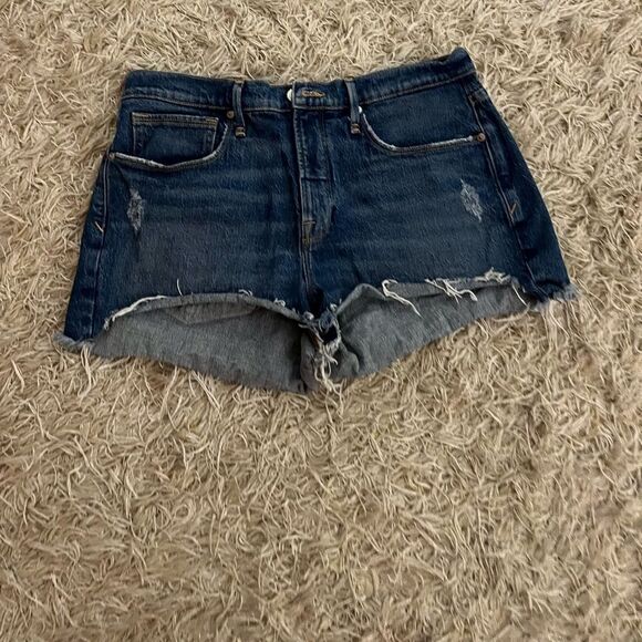 Good American Denim Distressed Women's Shorts size 6/28 - Picture 1 of 3